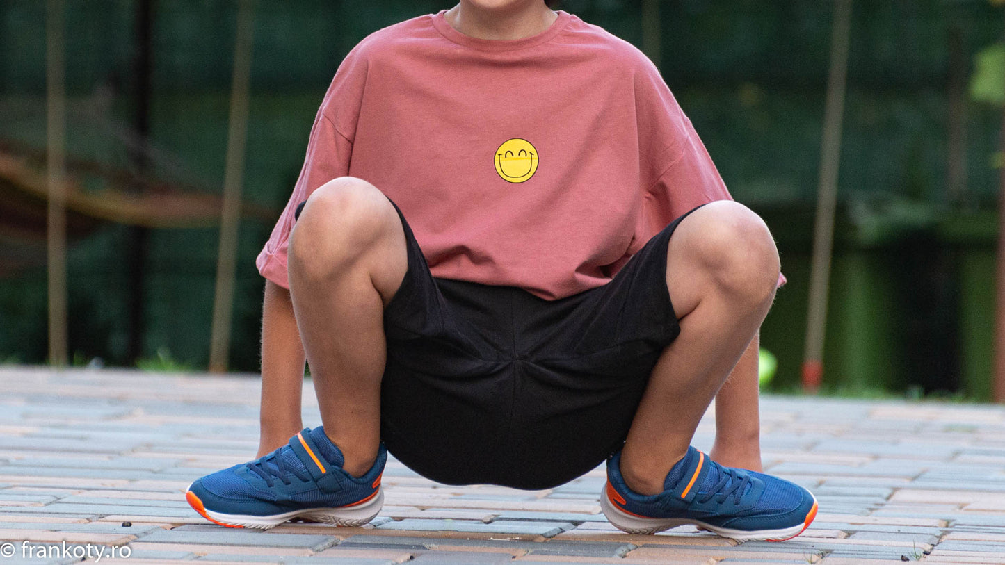 Set Tricou şi Pantaloni Scurţi