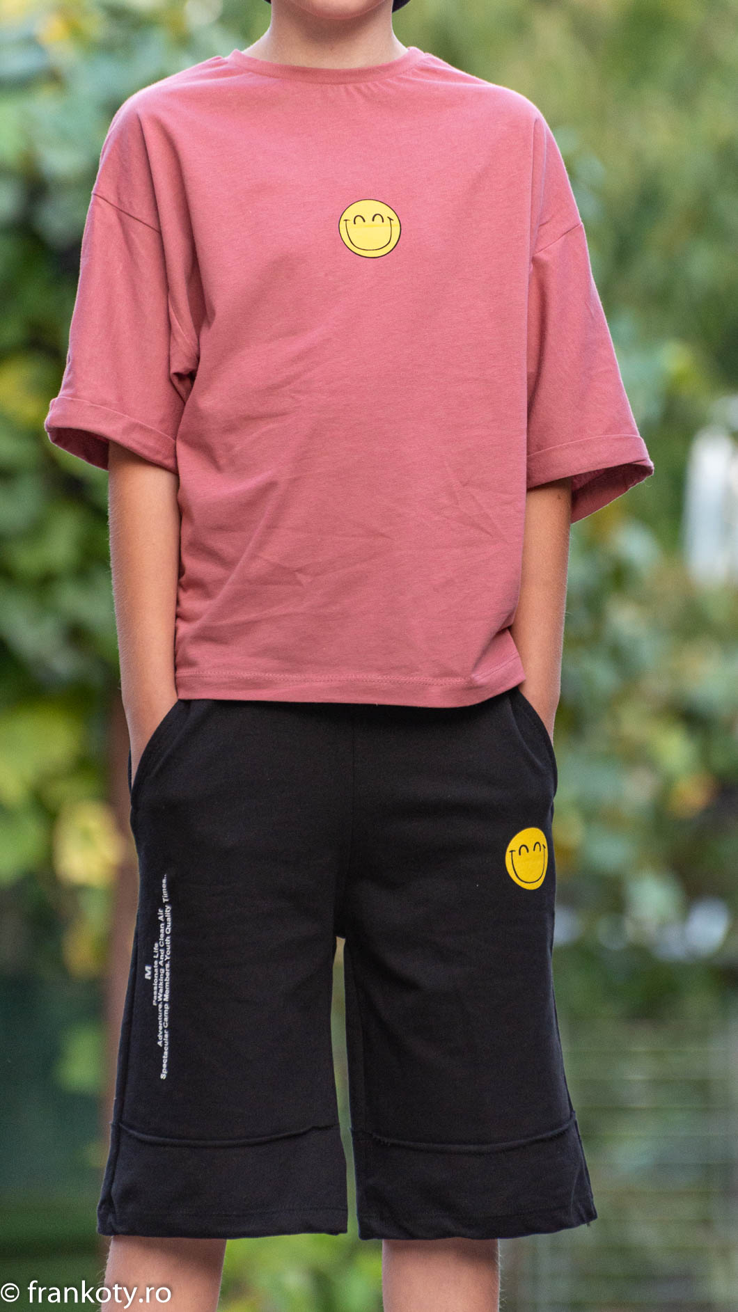 Set Tricou şi Pantaloni Scurţi
