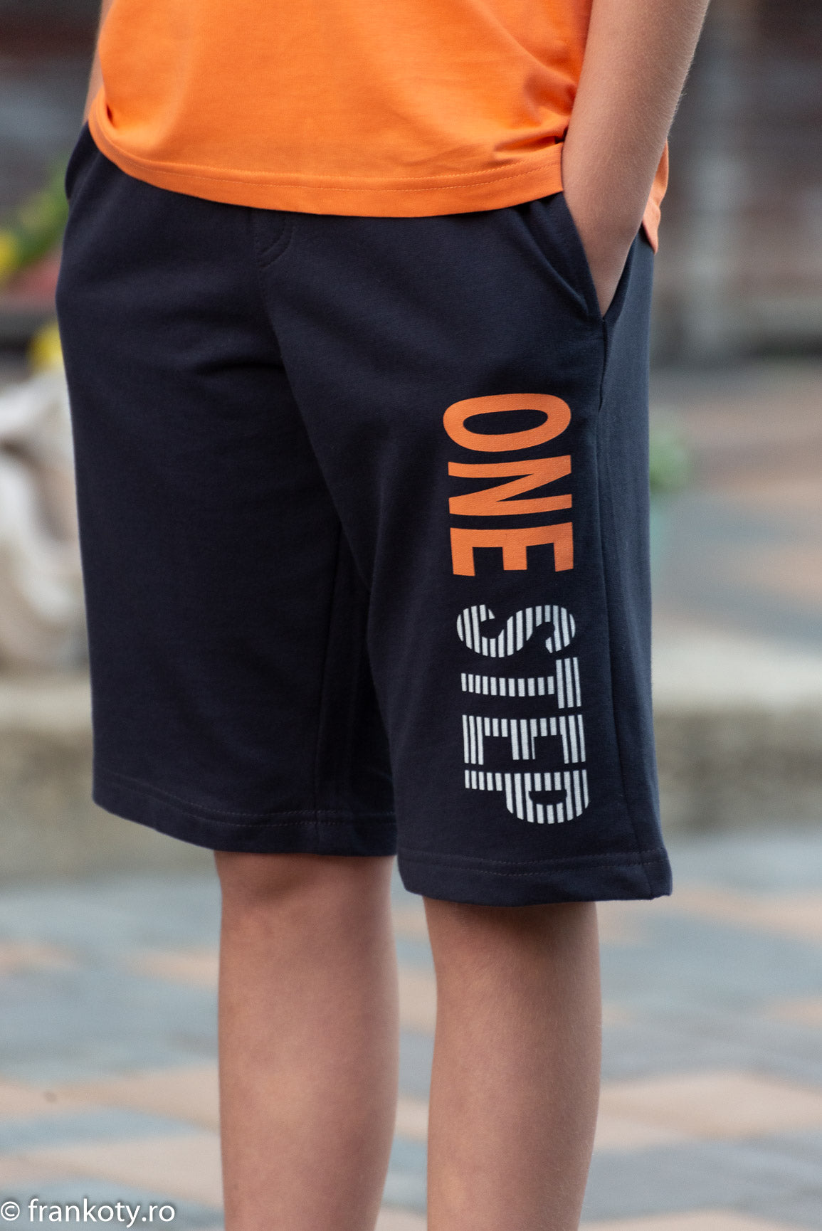 Set Tricou şi Pantaloni Scurţi