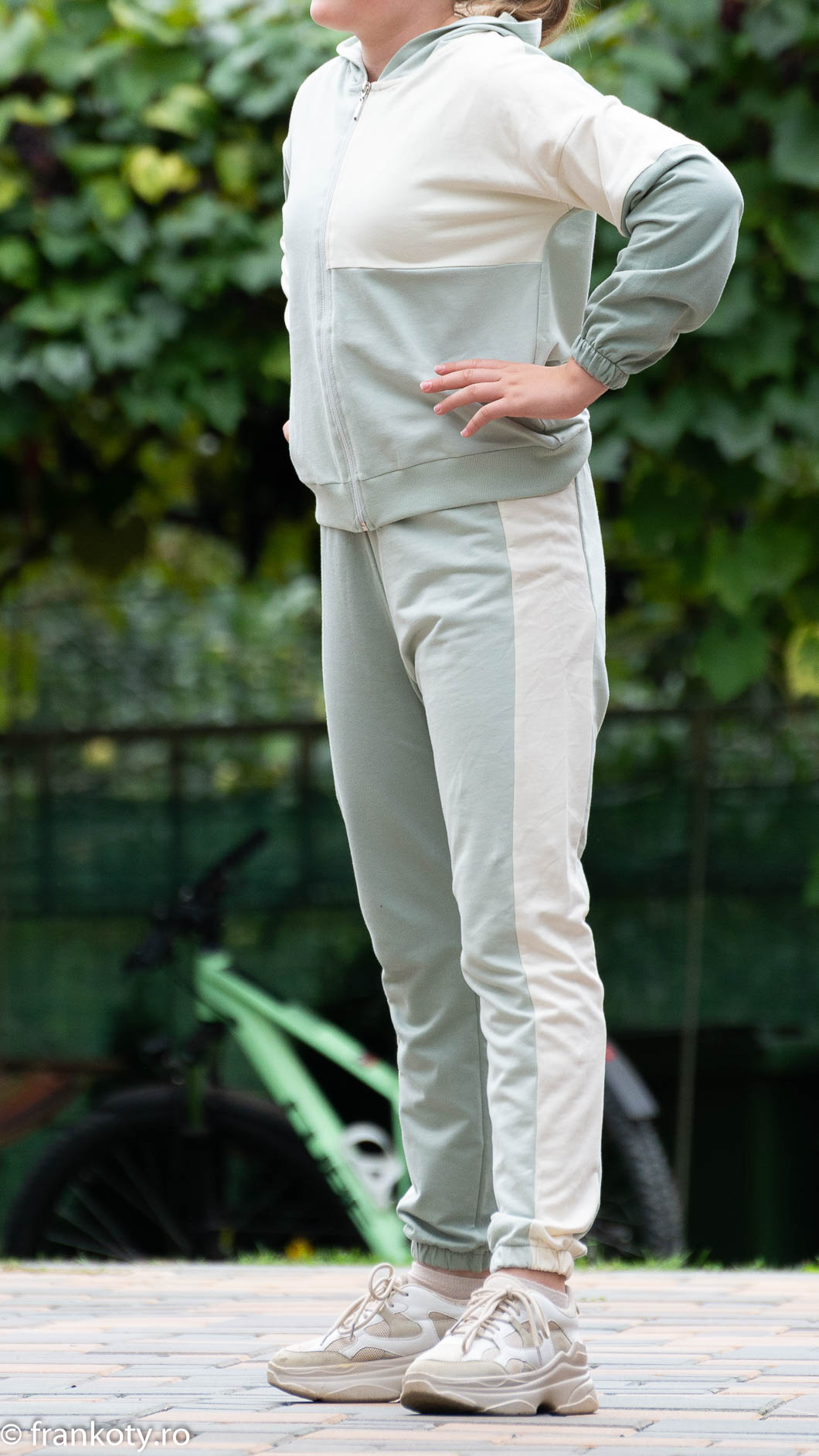 Set Hanorac Maieu Pantaloni
