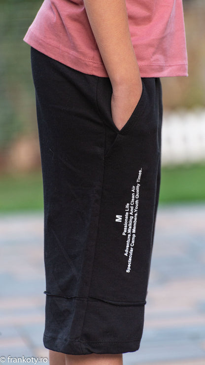 Set Tricou şi Pantaloni Scurţi